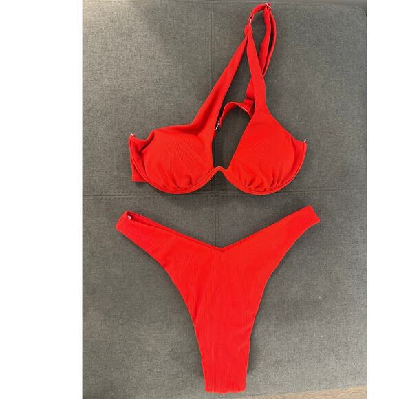 Unbranded XL Red Ribbed One Shoulder Underwire 2 Piece Bikini Swim Bathing Suit - Picture 1 of 6